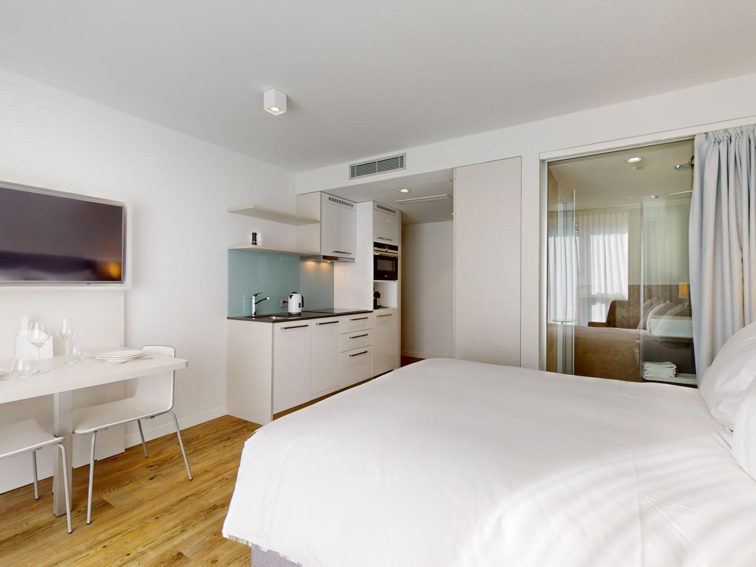 Nonanteneuf Appart Hotel Vevey - Contactless Check-In Экстерьер фото