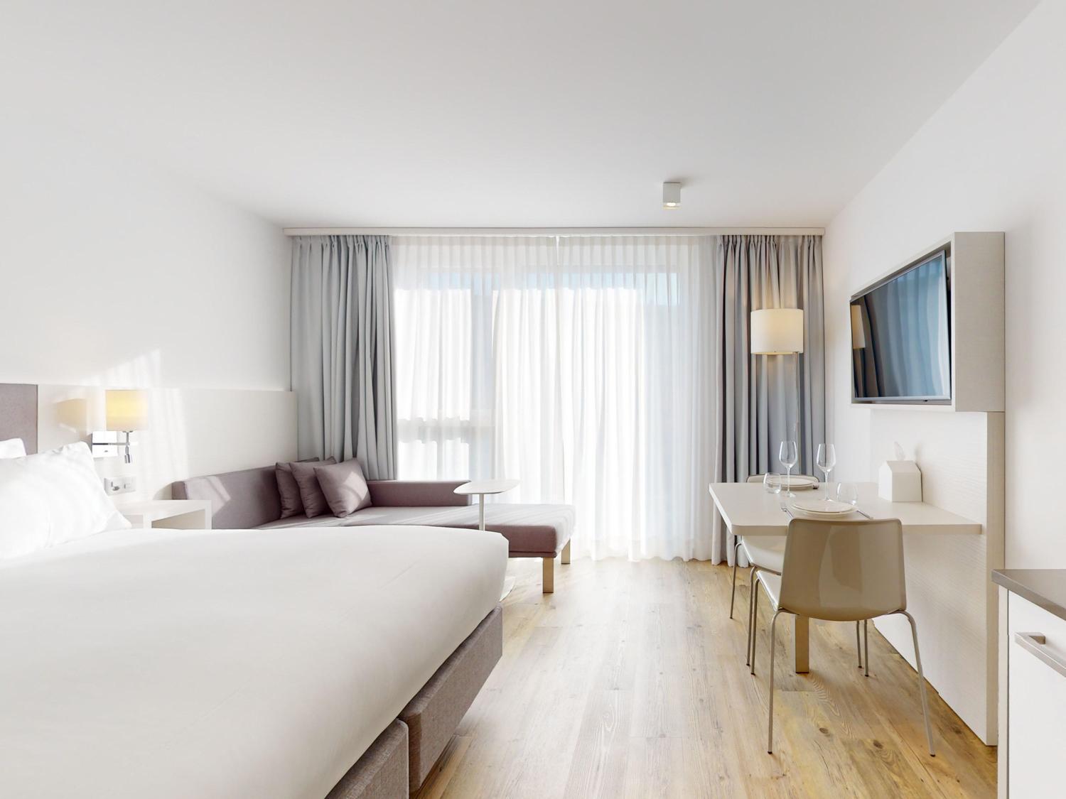 Nonanteneuf Appart Hotel Vevey - Contactless Check-In Экстерьер фото